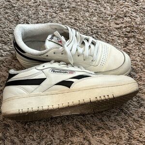 Reebok club c double black sneakers